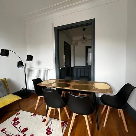 Superbe Appartement Belifontain Coeur De Ville Fontainebleau Exterior photo