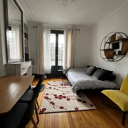 Superbe Appartement Belifontain Coeur De Ville Fontainebleau Exterior photo